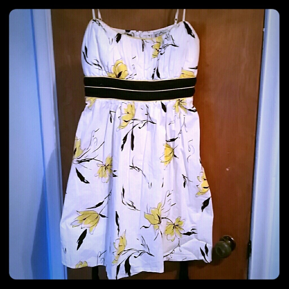 White, black, and yellow A-line dress